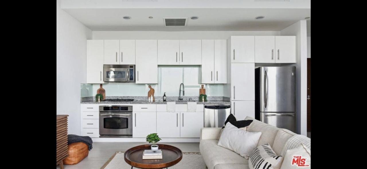 Appartamento Skybox Penthouse Los Angeles Esterno foto