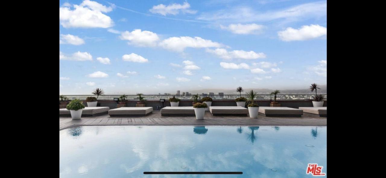 Appartamento Skybox Penthouse Los Angeles Esterno foto