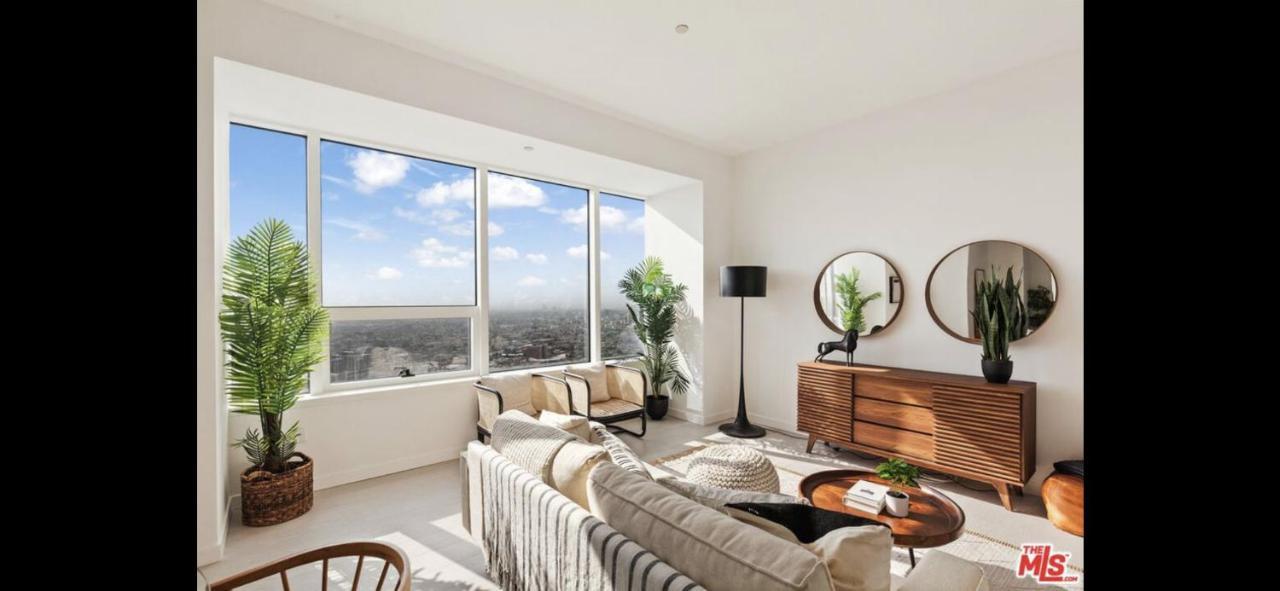 Appartamento Skybox Penthouse Los Angeles Esterno foto
